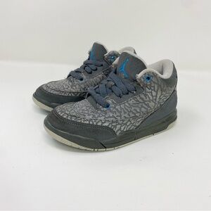 Air Jordan 3 Retro 'Cool Grey Blue Glow' 441141-015